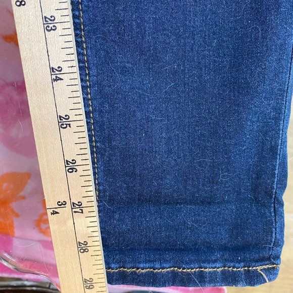 💕❤️Just like New Denim Stretch Button Up Overalls Size Large! 💕❤️ Sexy Fit! - Picture 5 of 9